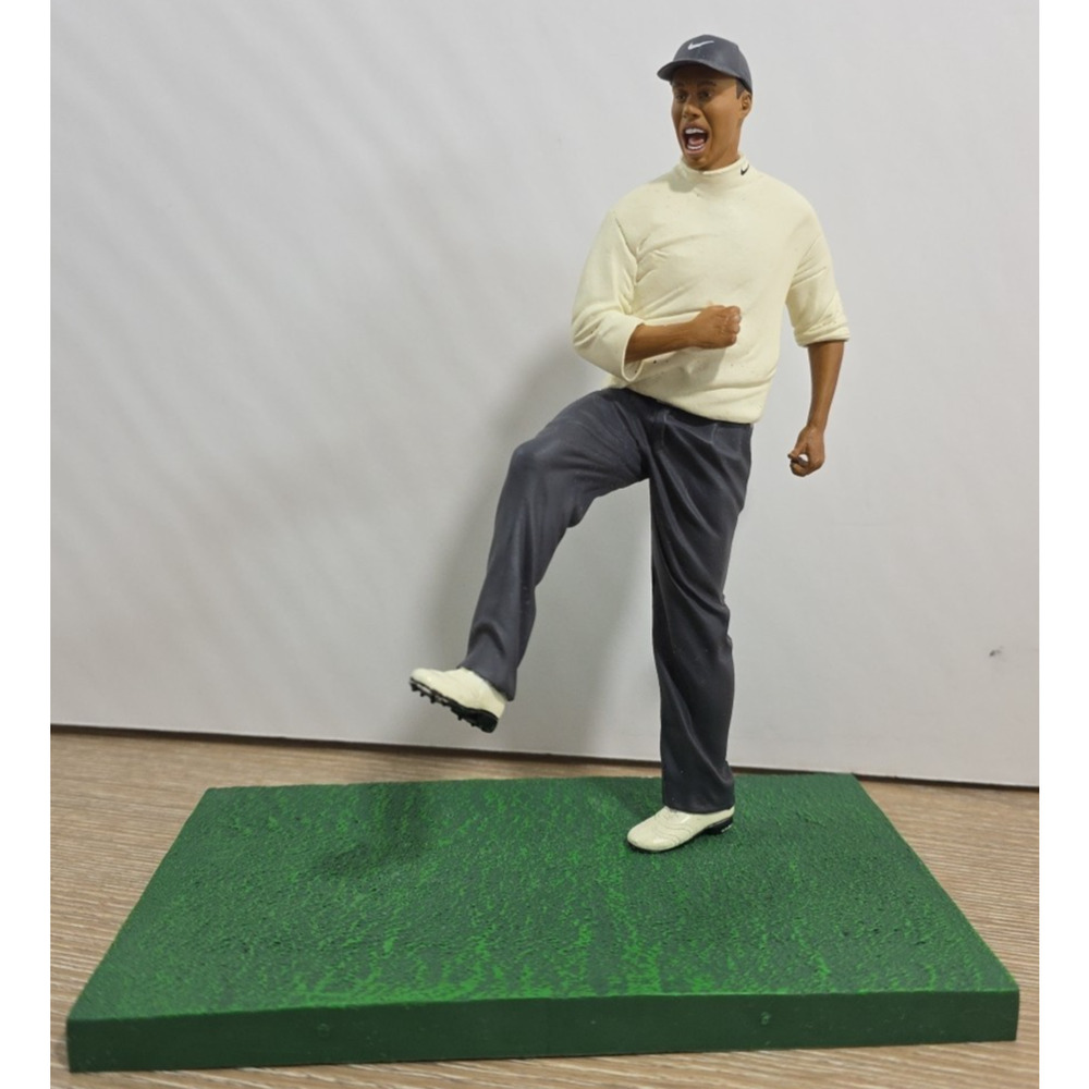 2008 Upper Deck Pro Shots Series 1 Tiger‎ Woods White Shirt Action Figure 8”